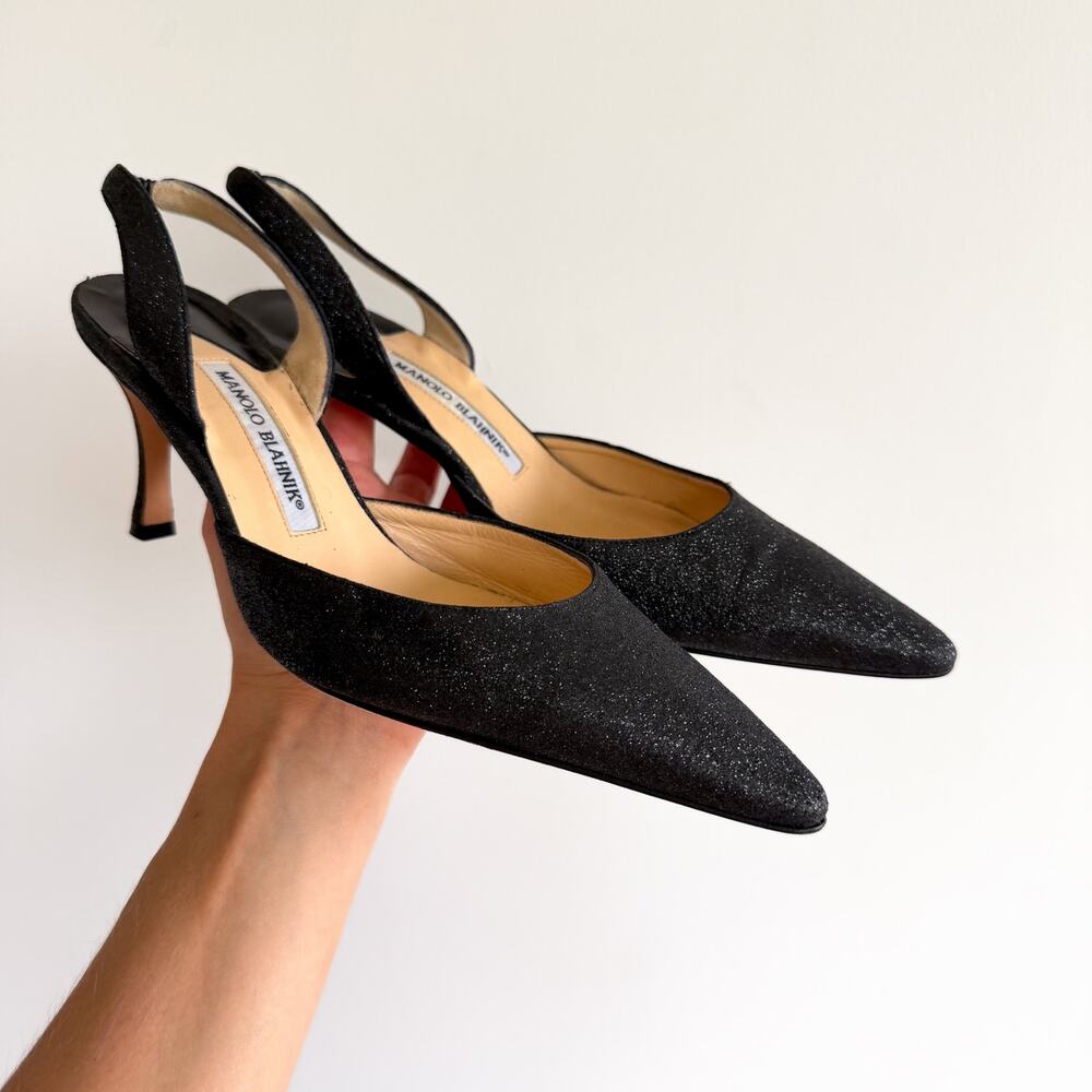 Manolo Blahnik Carolyne Glitter Pointed Toe Slingback Heels Black 8.5